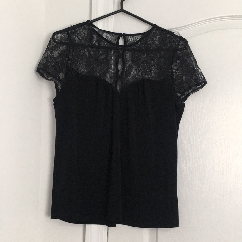 EXPRESS Lace sweetheart bustline top